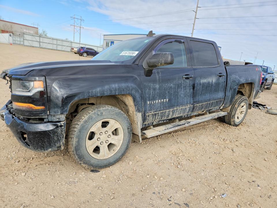 CHEVROLET SILVERADO 2018 with VIN 3GCUKREC2JG473267 - Photo from auction