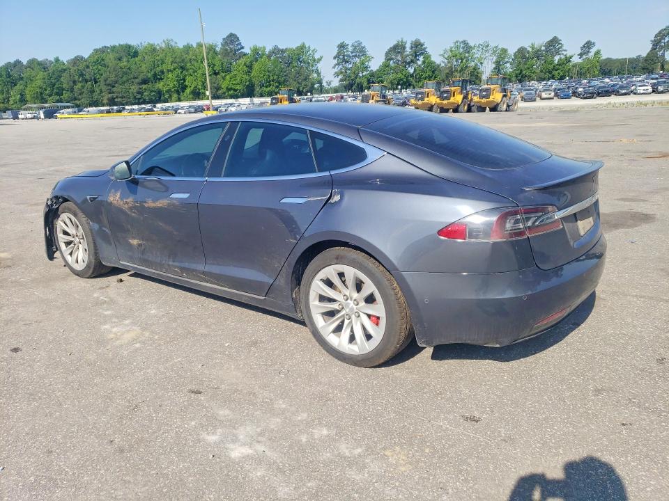 Photo 2 from auction – 2019 TESLA MODEL S with VIN 5YJSA1E46KF332729
