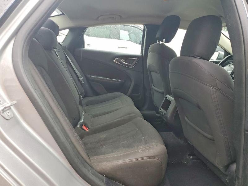 Photo 10 from auction – 2015 CHRYSLER 200 with VIN 1C3CCCAB9FN560962