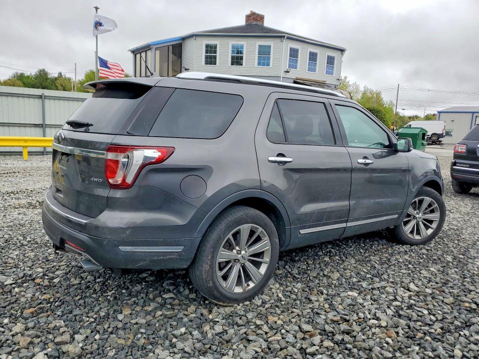 Photo 3 from auction – 2018 FORD EXPLORER with VIN 1FM5K8F89JGB67151
