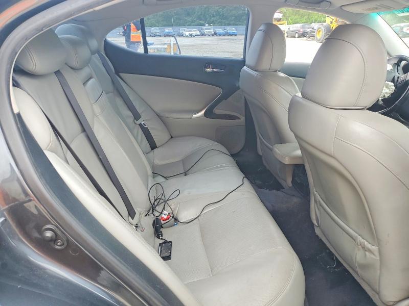 Photo 10 from auction – 2008 LEXUS IS with VIN JTHBK262385080205