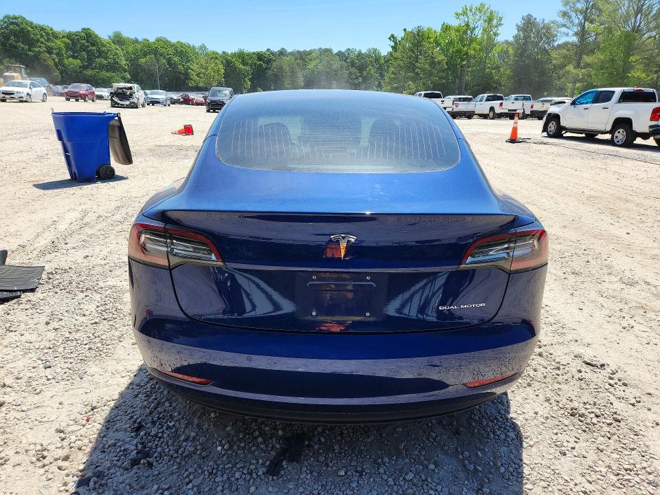 Photo 6 from auction – 2018 TESLA MODEL 3 with VIN 5YJ3E1EB8JF134689