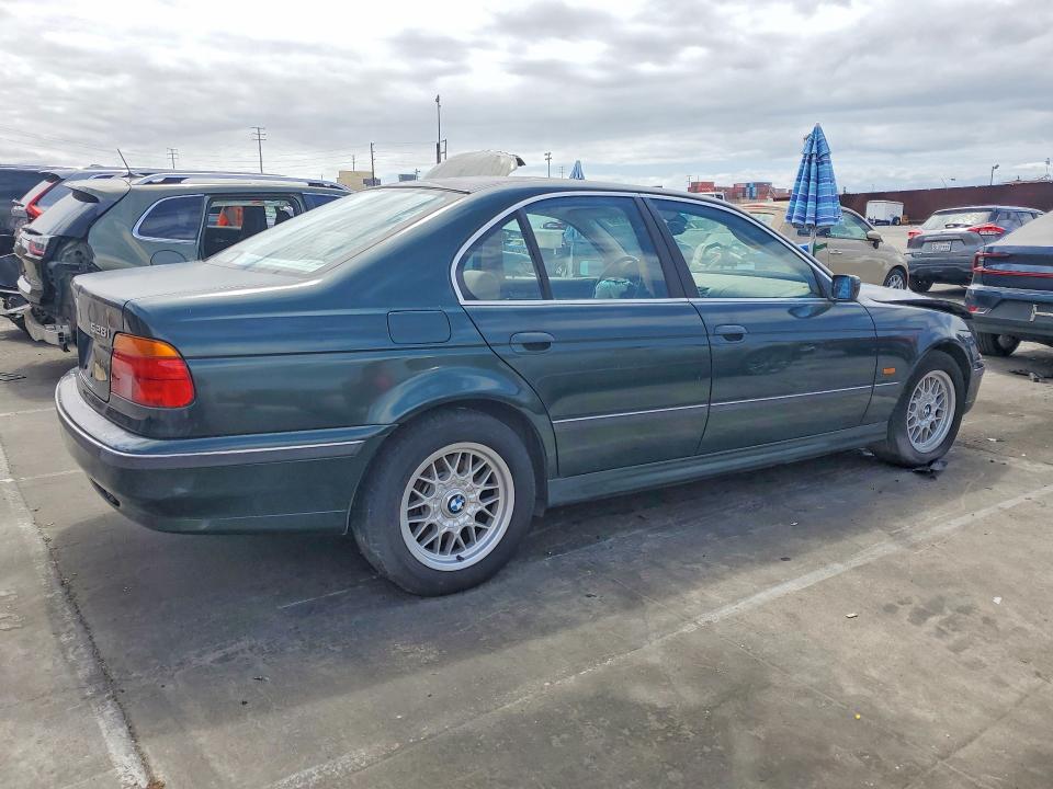 Photo 3 from auction – 2000 BMW 528 with VIN WBADM6345YGU18707
