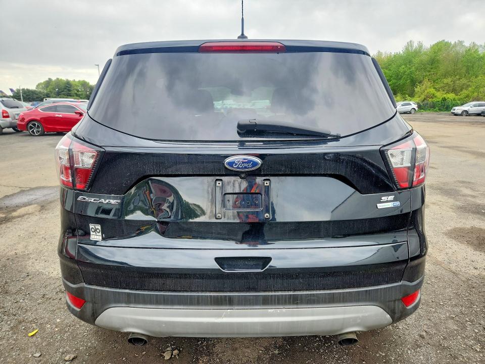 Foto 6 de la subasta – 2017 FORD ESCAPE con VIN 1FMCU9GDXHUC32829