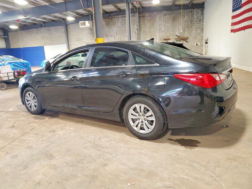 Zdjęcie 2 z aukcji – 2011 HYUNDAI SONATA z VIN 5NPEB4AC3BH302114