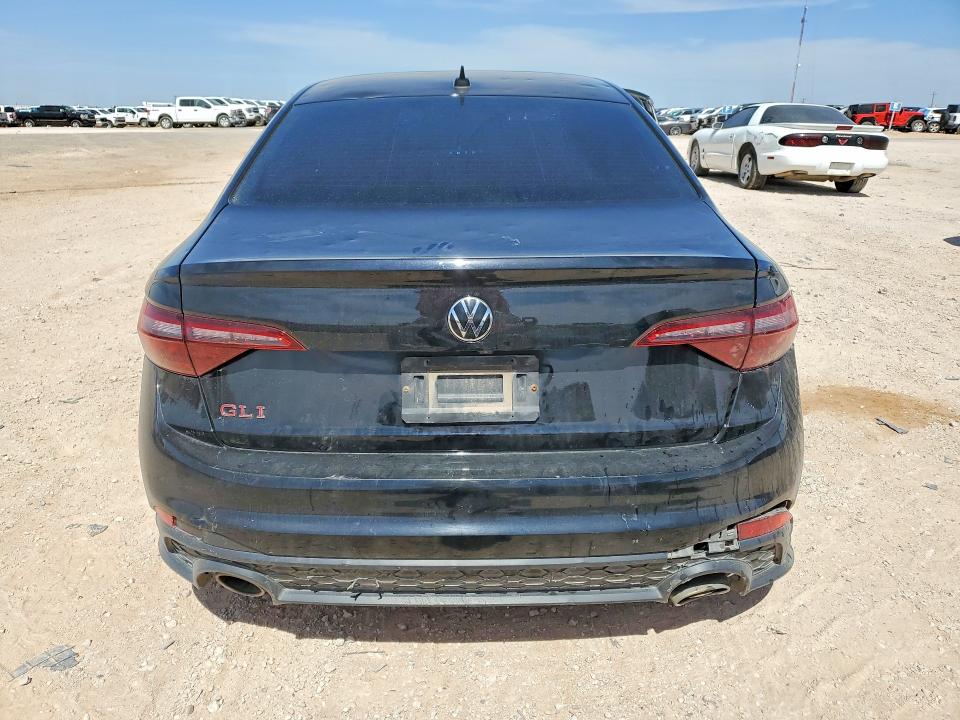 Photo 6 from auction – 2023 VOLKSWAGEN JETTA with VIN 3VW1T7BU1PM062158