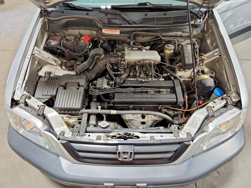 Photo 12 from auction – 1998 HONDA CR-V with VIN JHLRD1868WC043053