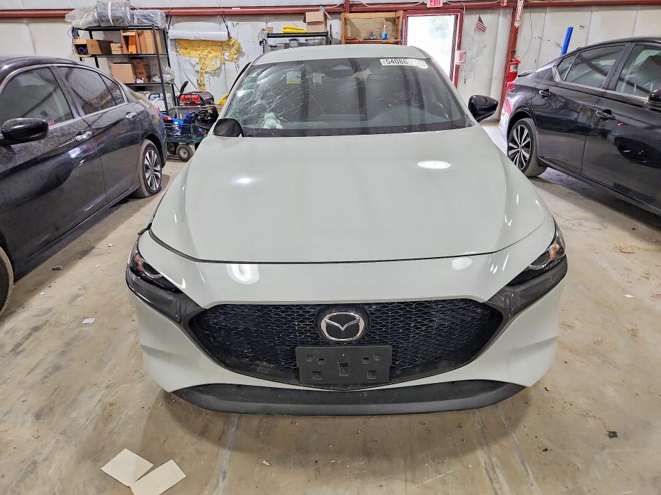 Photo 5 from auction – 2024 MAZDA 3 with VIN JM1BPAKM6R1720632