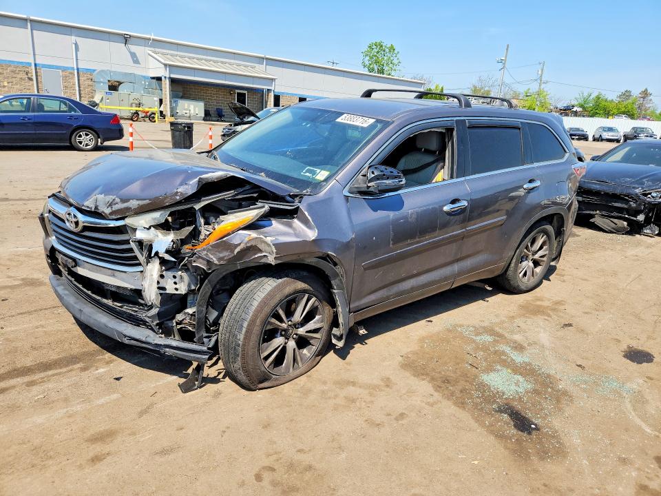 TOYOTA HIGHLANDER 2014 with VIN 5TDBKRFH7ES048023 - Photo from auction
