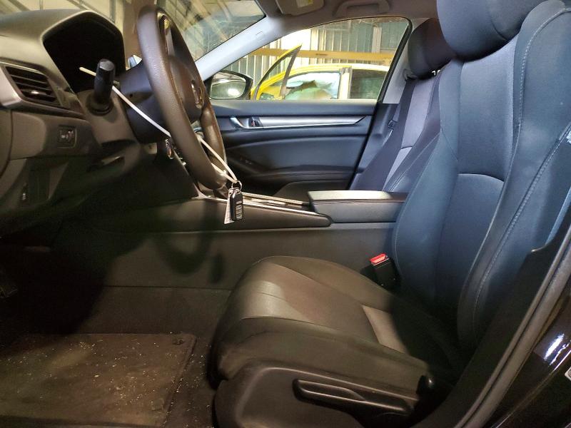 Снимка 7 от търг – 2019 HONDA ACCORD с VIN 1HGCV1F17KA076446