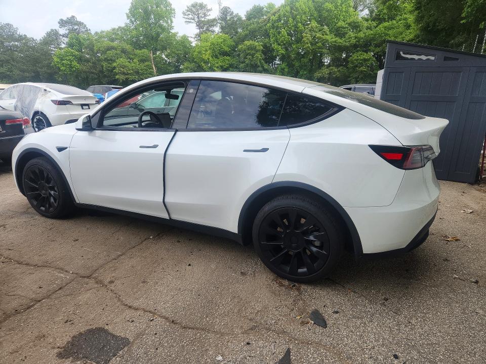 Photo 2 from auction – 2023 TESLA MODEL Y with VIN 7SAYGDEE7PA036161