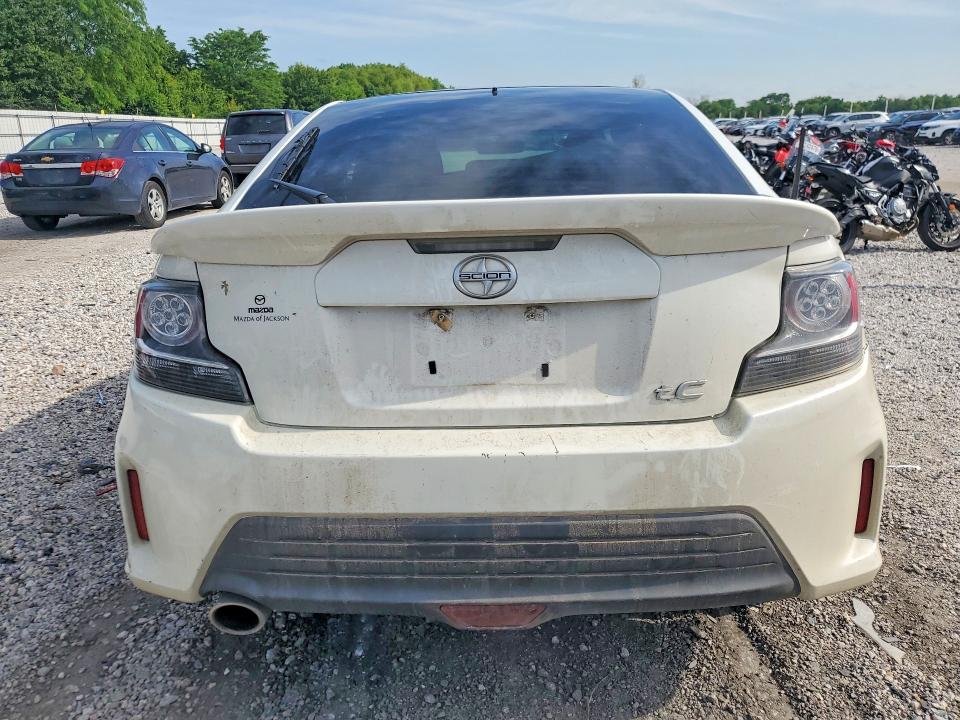 Photo 6 from auction – 2016 SCION TC with VIN JTKJF5C77GJ022017