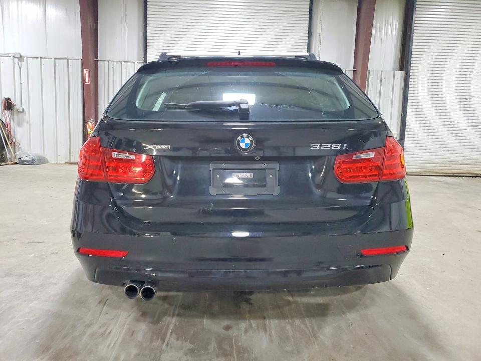 Photo 6 from auction – 2015 BMW 328 with VIN WBA3G7C58FK297568