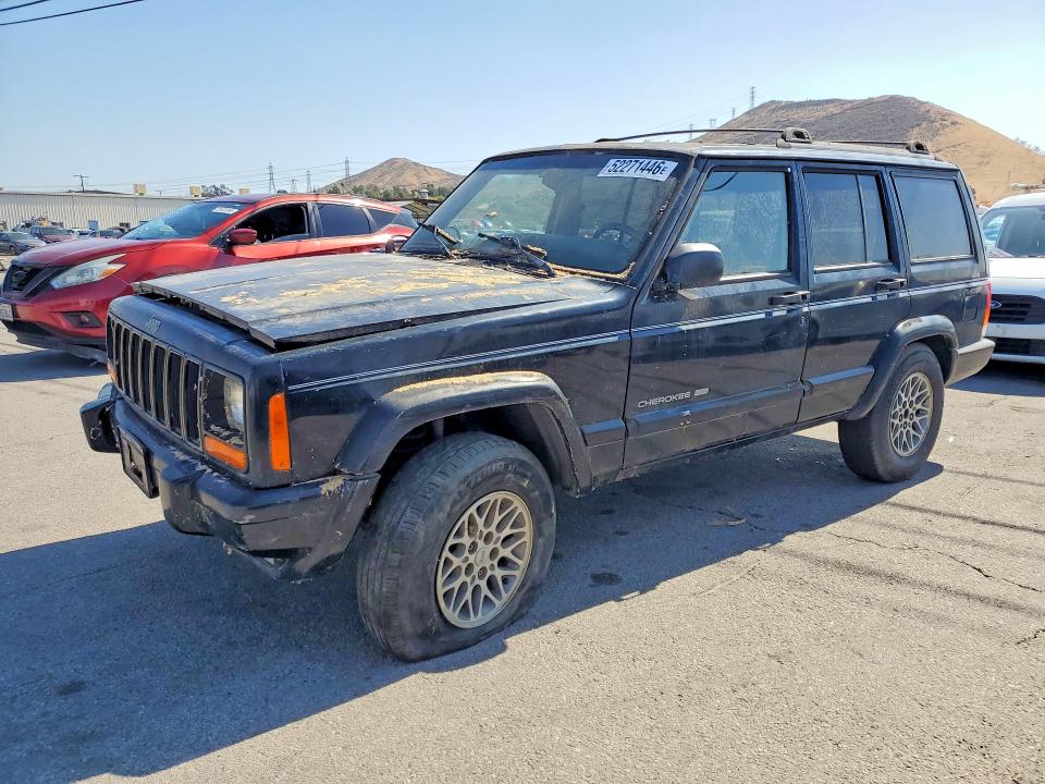 JEEP CHEROKEE 1999 with VIN 1J4FF78S7XL538883 - Photo from auction