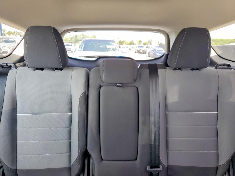 Photo 10 from auction – 2015 FORD ESCAPE with VIN 1FMCU9GX3FUC27110