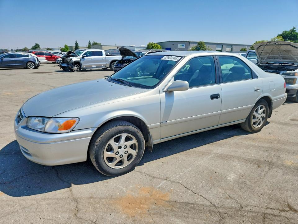 2001 TOYOTA CAMRY - Търг №52908946