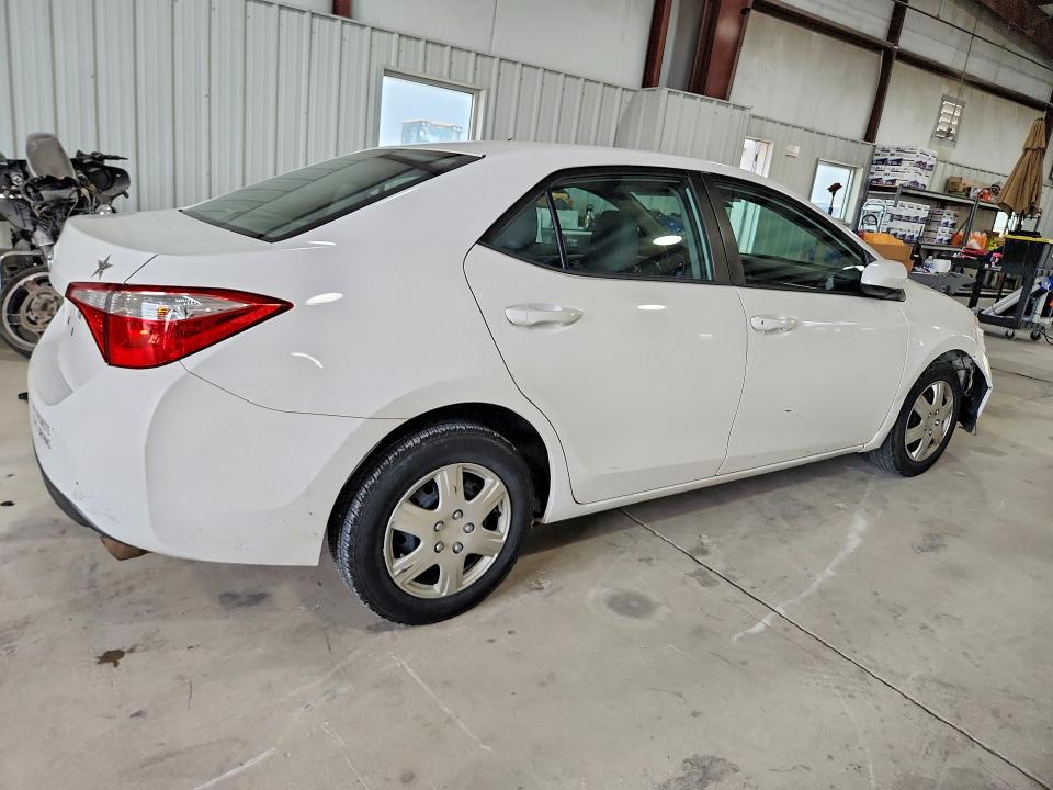 Photo 3 from auction – 2015 TOYOTA COROLLA with VIN 2T1BURHEXFC443935