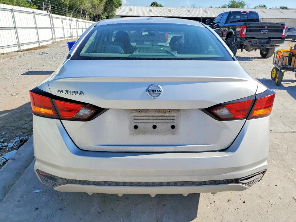 Photo 6 from auction – 2020 NISSAN ALTIMA with VIN 1N4BL4BV1LC224192