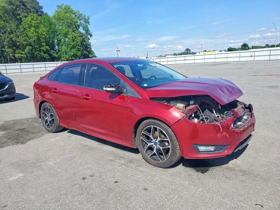 Photo 4 from auction – 2015 FORD FOCUS with VIN 1FADP3F29FL338727