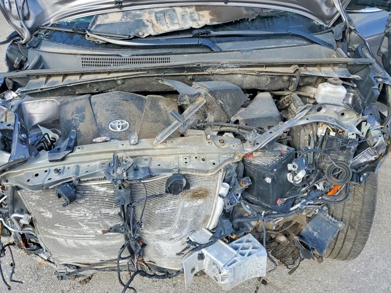 Photo 12 from auction – 2019 TOYOTA HIGHLANDER with VIN 5TDDZRFH8KS995474