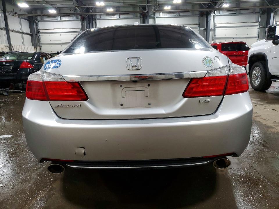 Photo 6 from auction – 2013 HONDA ACCORD with VIN 1HGCR3F87DA034262