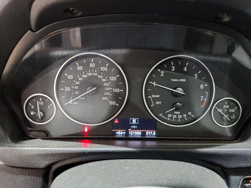 Photo 9 from auction – 2014 BMW 320 with VIN WBA3C3G50ENS69369