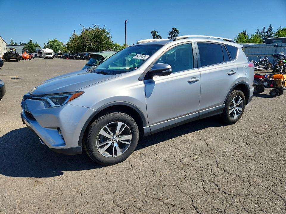 صورة رقم 1 من المزاد - 2016 TOYOTA RAV4 مع VIN 2T3RFREV9GW476588
