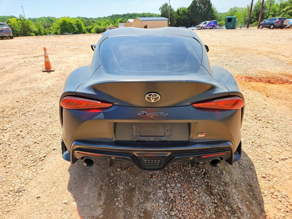 Photo 6 from auction – 2022 TOYOTA GR SUPRA with VIN WZ1DB0C01NW051388