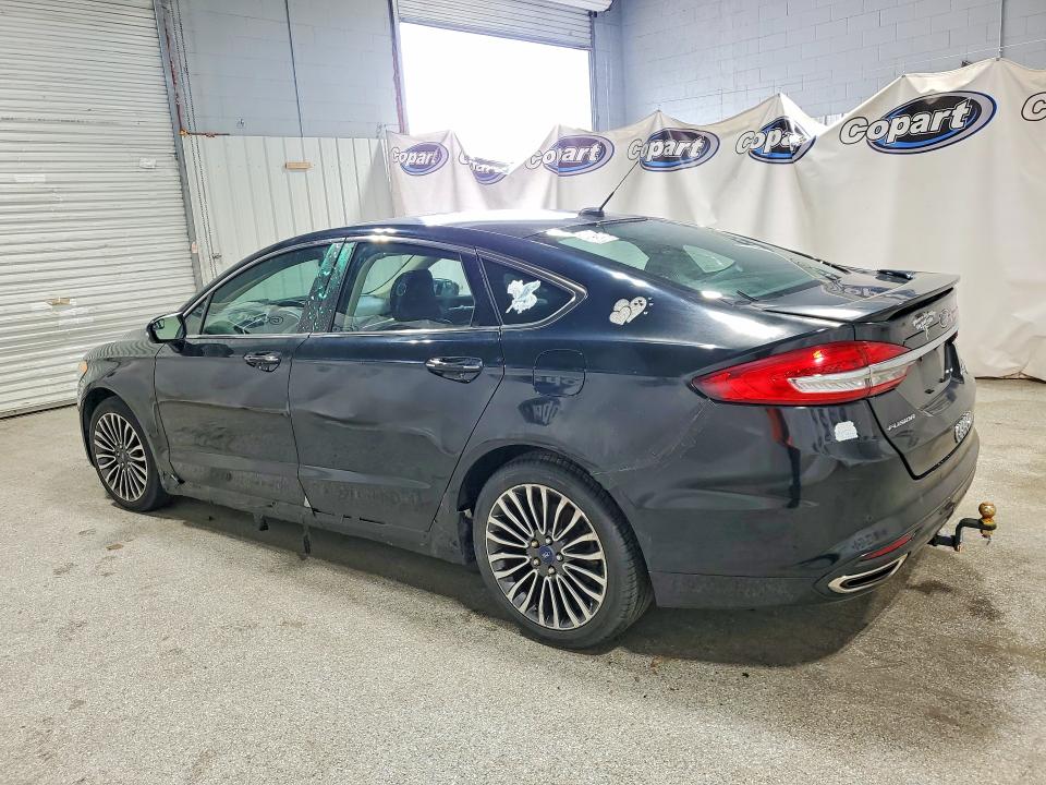 Photo 2 from auction – 2017 FORD FUSION with VIN 3FA6P0K92HR130526