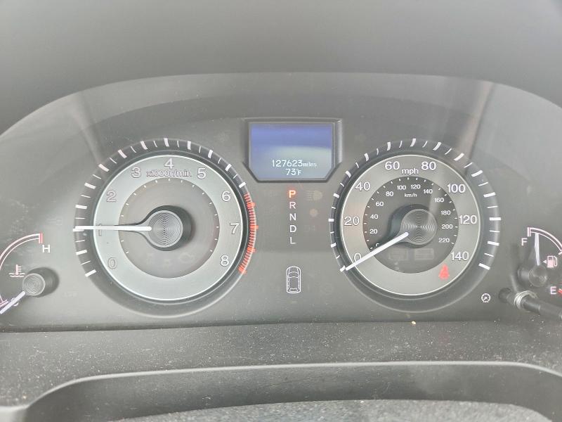 Photo 9 from auction – 2016 HONDA ODYSSEY with VIN 5FNRL5H93GB036422