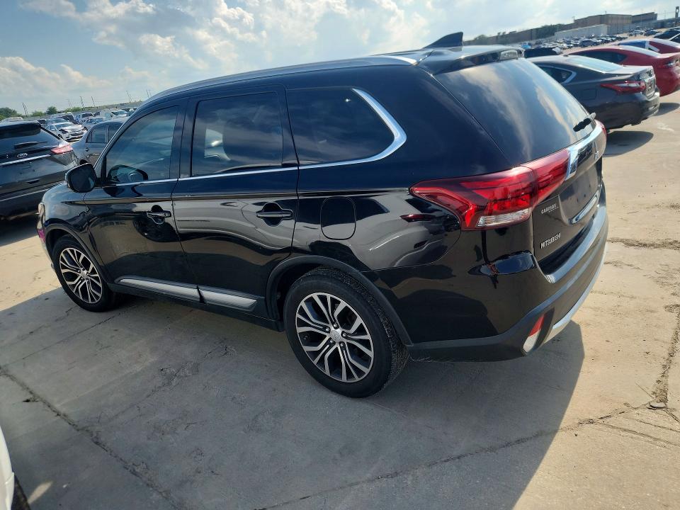 Photo 2 from auction – 2017 MITSUBISHI OUTLANDER with VIN JA4AD3A34HZ053787
