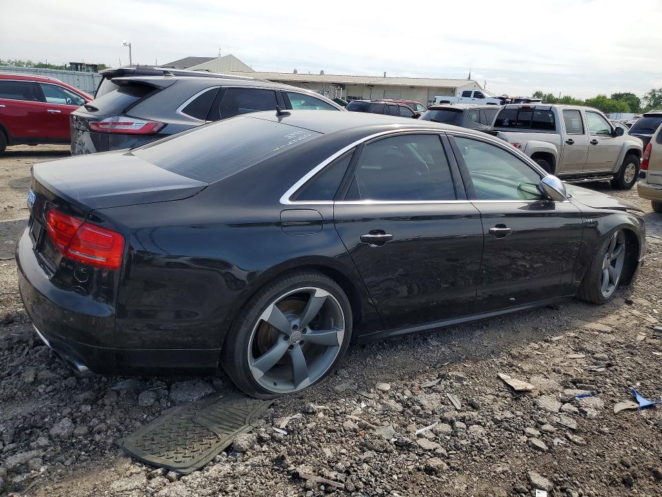 Photo 3 from auction – 2014 AUDI S8 with VIN WAUD2AFD4EN002417