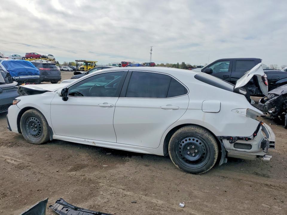Photo 2 from auction – 2023 TOYOTA CAMRY with VIN 4T1B21HK7PU018587