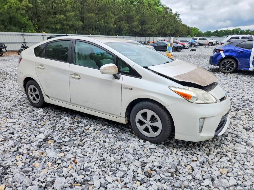 Photo 4 from auction – 2014 TOYOTA PRIUS with VIN JTDKN3DU3E0359830