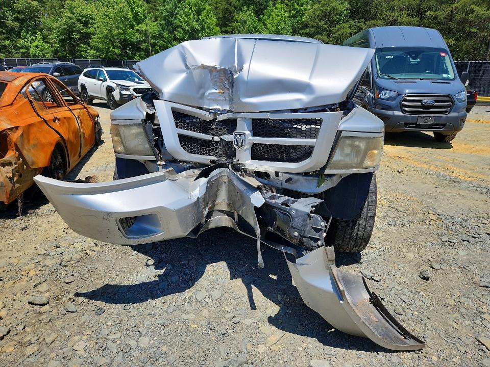 Photo 5 from auction – 2010 DODGE DAKOTA with VIN 1D7RE3GP2AS229854