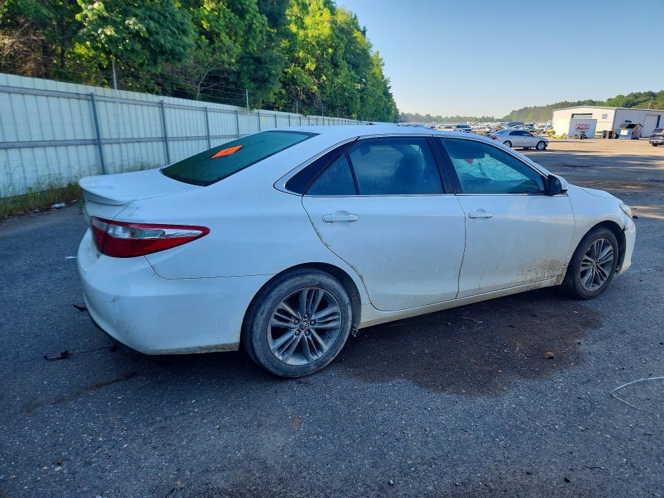 Photo 3 from auction – 2017 TOYOTA CAMRY with VIN 4T1BF1FK3HU745170