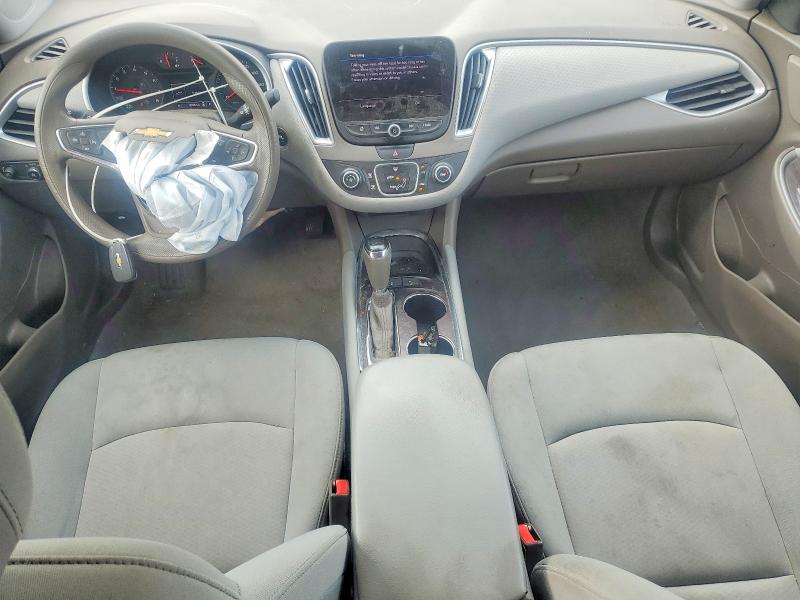 Photo 8 from auction – 2019 CHEVROLET MALIBU with VIN 1G1ZC5ST4KF152102