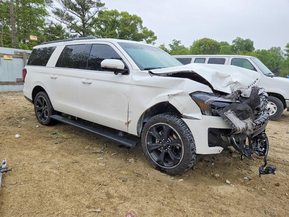 Photo 4 from auction – 2022 FORD EXPEDITION with VIN 1FMJK2AT5NEA62373