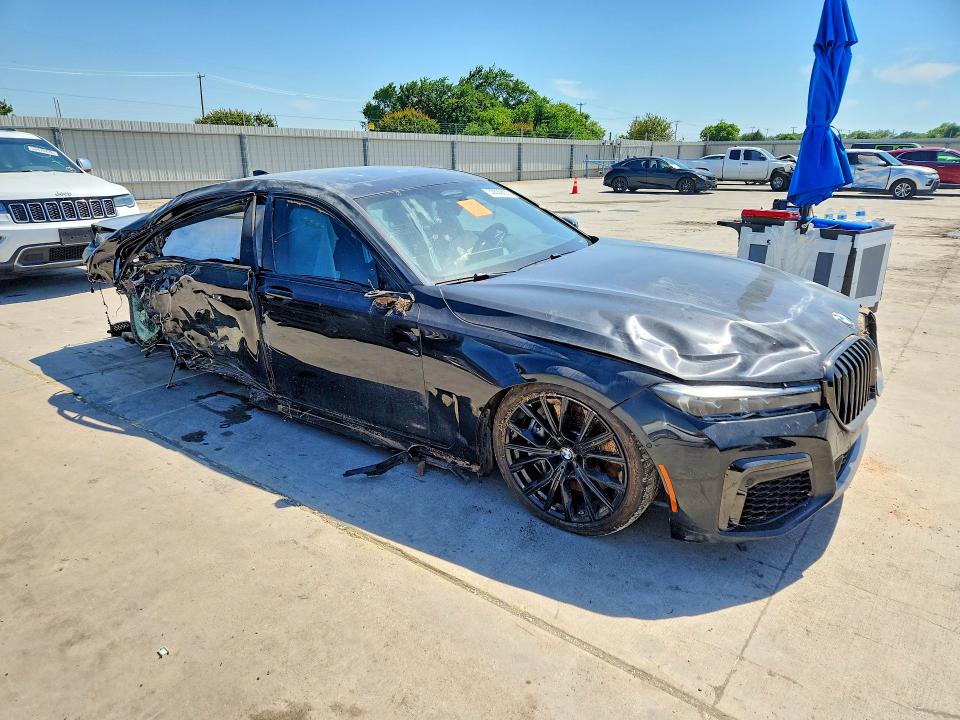 Foto 4 de la subasta – 2022 BMW 750 con VIN WBA7U2C09NCK79994