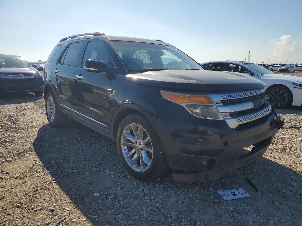 Zdjęcie 4 z aukcji – 2014 FORD EXPLORER z VIN 1FM5K7D80EGB83919