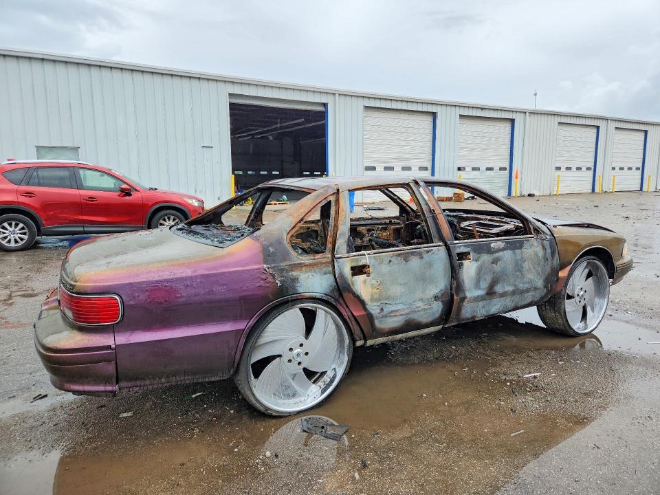 Photo 3 from auction – 1996 CHEVROLET CAPRICE with VIN 1G1BL52W5TR166618