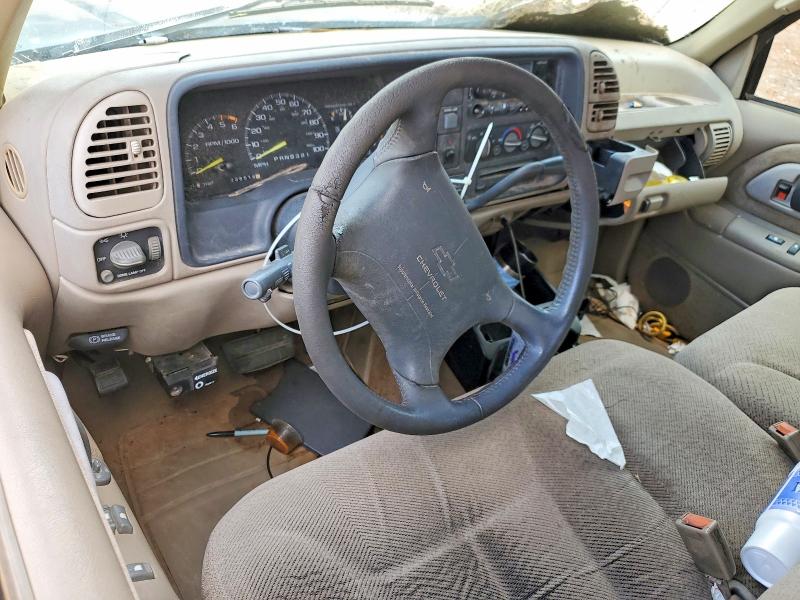 Photo 8 from auction – 1996 CHEVROLET GMT-400 with VIN 2GCEC19RXT1129764