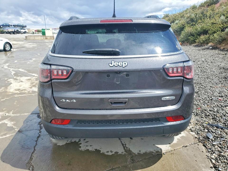 Photo 6 from auction – 2022 JEEP COMPASS with VIN 3C4NJDBB2NT173165