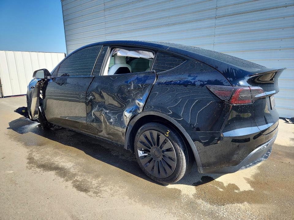 Photo 2 from auction – 2022 TESLA MODEL Y with VIN 7SAYGDEE1NF354891