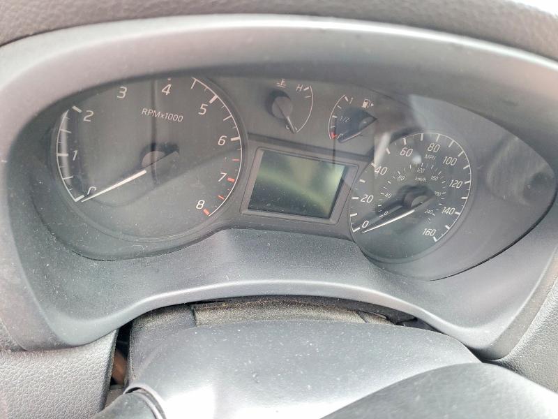 Photo 9 from auction – 2017 NISSAN SENTRA with VIN 3N1AB7AP1HY298954
