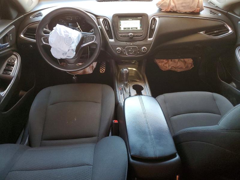 Photo 8 from auction – 2016 CHEVROLET MALIBU with VIN 1G1ZE5ST2GF302144