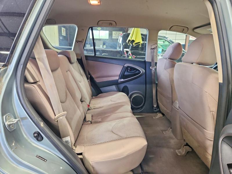 Photo 11 from auction – 2008 TOYOTA RAV4 with VIN JTMBK33V886037589