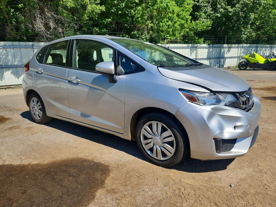 Photo 4 from auction – 2016 HONDA FIT with VIN JHMGK5H53GS010735
