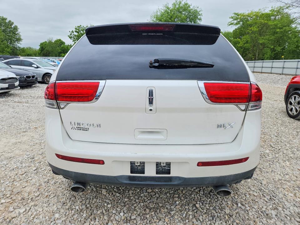 Photo 6 from auction – 2011 LINCOLN MKX with VIN 2LMDJ6JK0BBJ14972