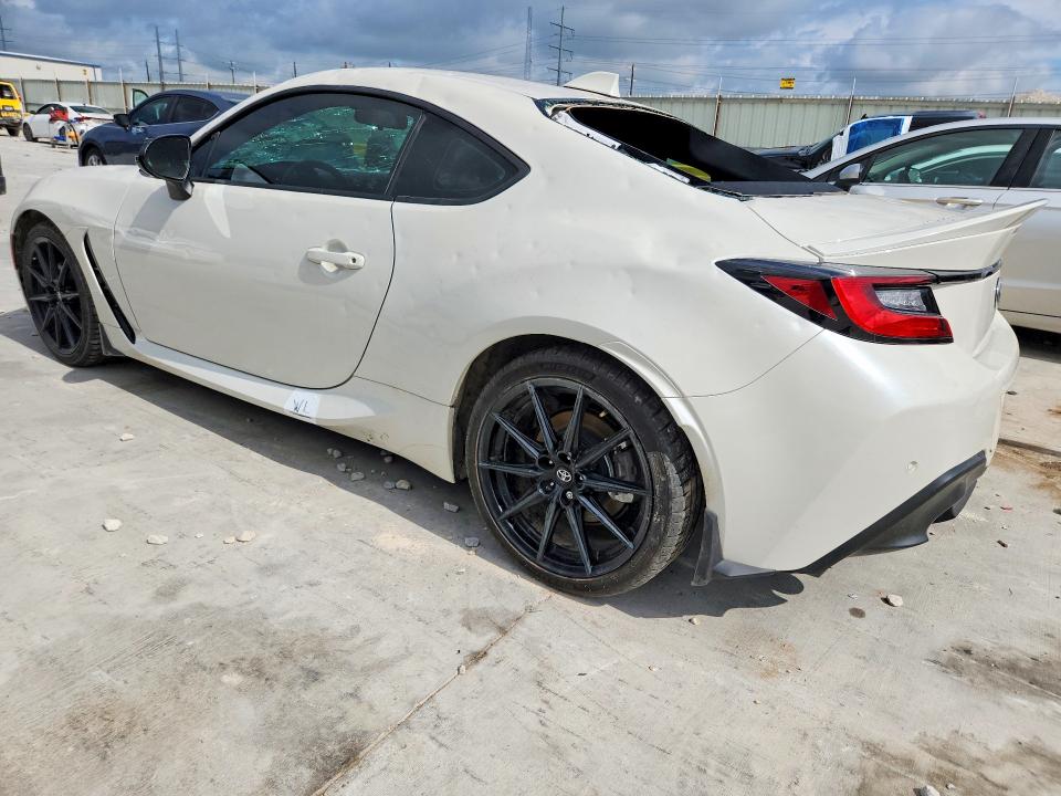 Photo 2 from auction – 2025 TOYOTA GR 86 with VIN JF1ZNBE14S8758732